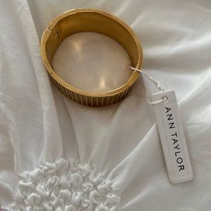 NWT Ann Taylor gold bracelet